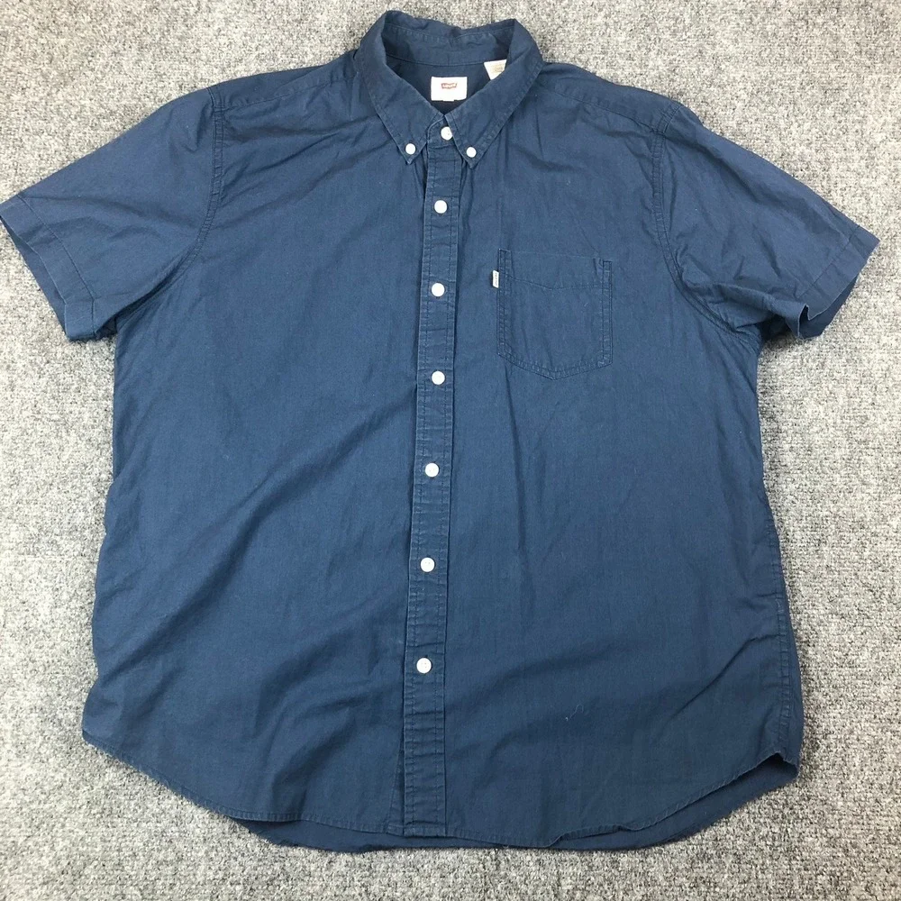 Levis Mens Size XL Short Sleeve Button Down Shirt Navy Blue Pocket Cotton Blend